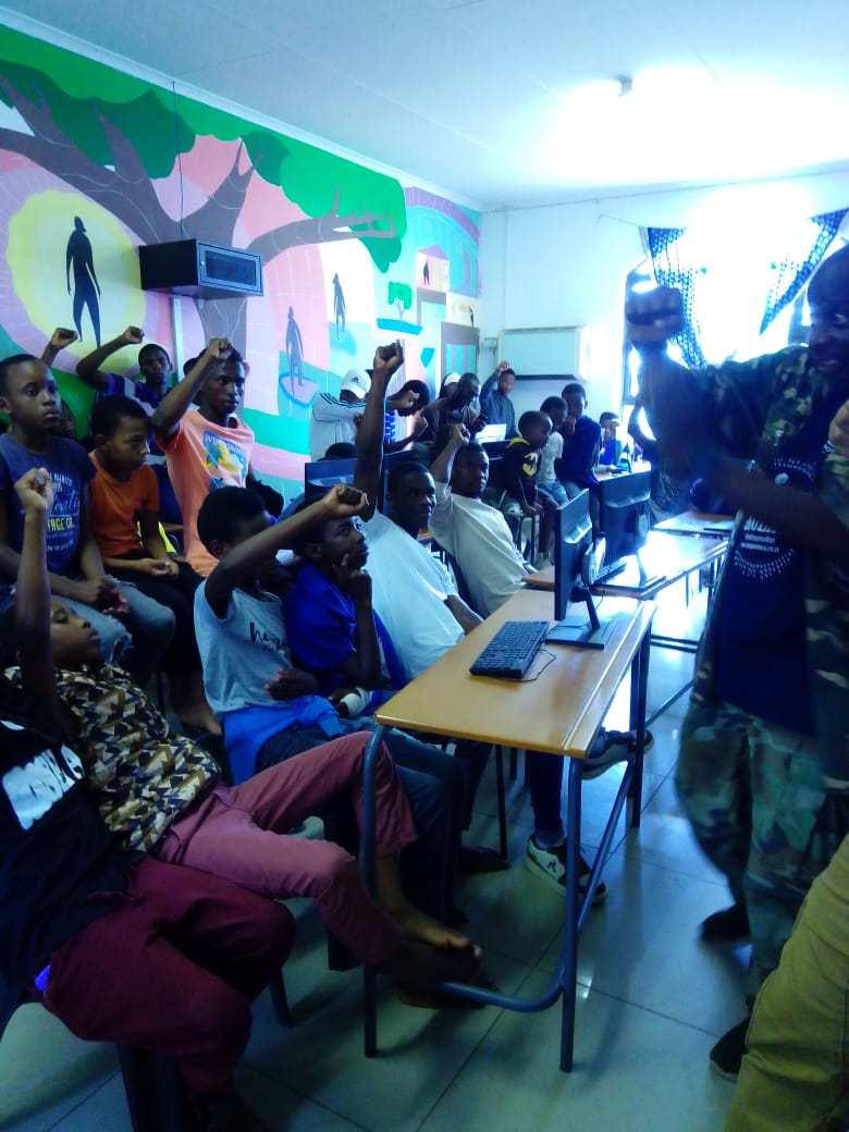 Intervention learning lab moment